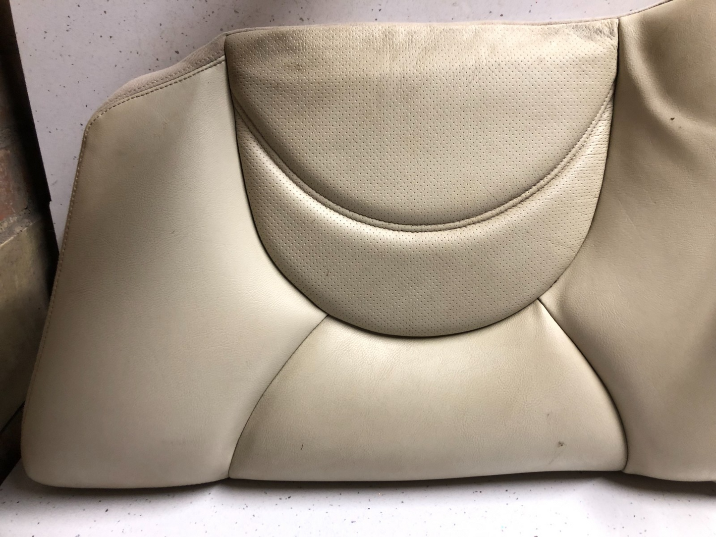 JAGUAR XK8 1996-2005RECARO REAR INTERIOR LEATHER SEAT BENCH IN IVORY