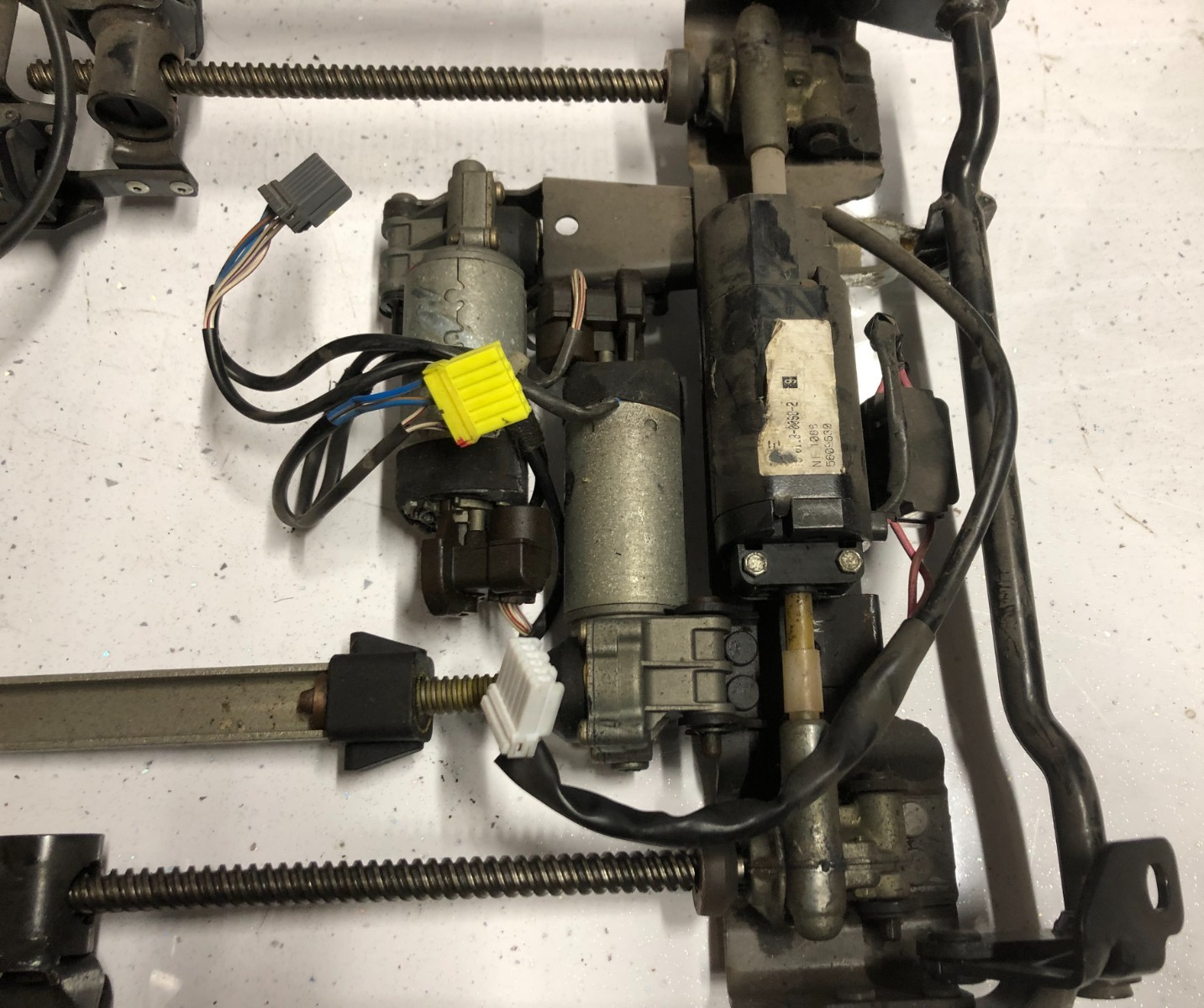 Jaguar XK8 XKR 2000-2006 DRIVERS SEAT SLIDE BASE + MOTORS (MEMORY)