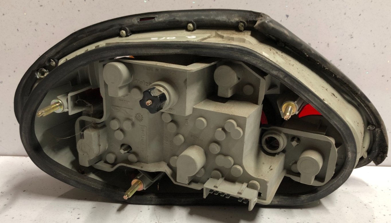 JAGUAR XK8 XKR 1996-2000 REAR RIGHT LAMP