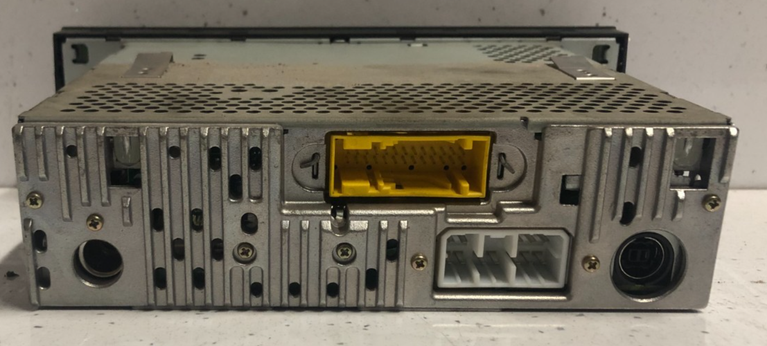 JAGUAR XK8 XKR 2000-2002 RADIO HEAD UNIT LJD4100AA