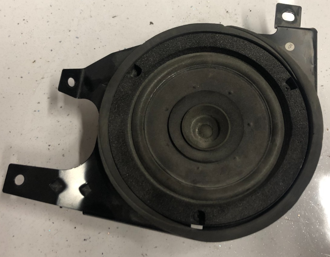 Jaguar XK8 XKR 1996-2006 SPEAKER (STANDARD SYSTEM) LJA4141AA