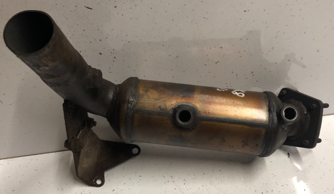 Jaguar XK8 1996-2001 4.0 Left Catalytic Converter