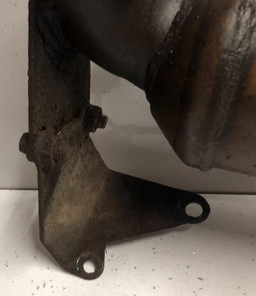 Jaguar XK8 1996-2001 4.0 Left Catalytic Converter