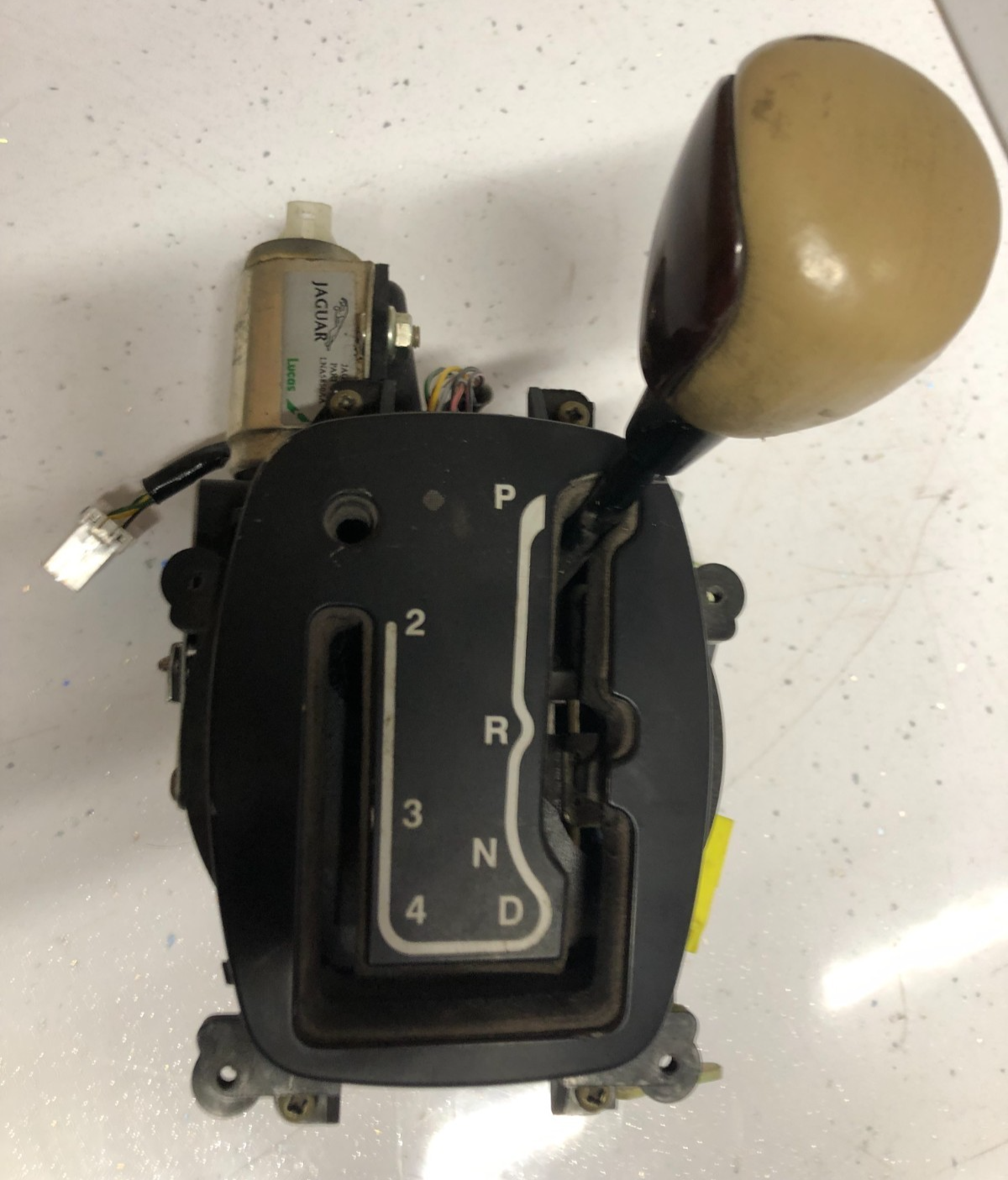 JAGUAR XK8 4.0 PETROL AUTO GEAR STICK SHIFTER LNA5850AA 1996-2002