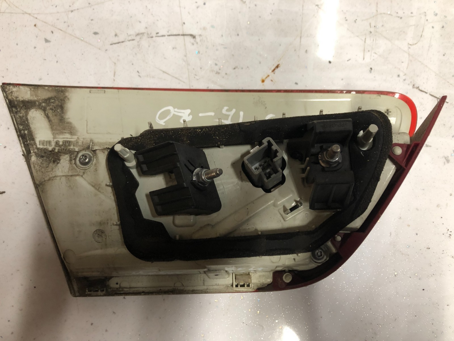 JAGUAR XE 2015-2020 REAR RIGHT TAIL LAMP INNER