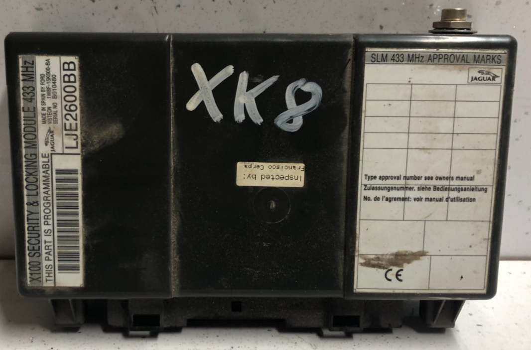 JAGUAR XK8 XKR 2000-2002 SECURITY LOCKING MODULE LJE2600BB (CONVERTIBLE)