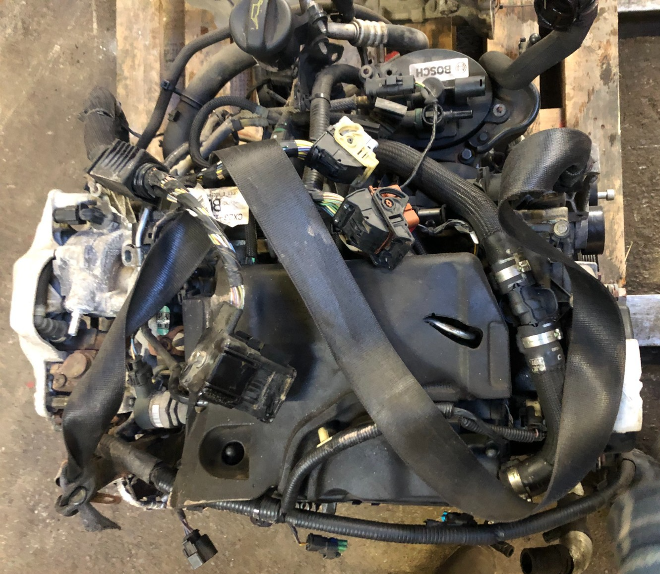 JAGUAR XF 2.2 DIESEL ENGINE 85,000 MILES