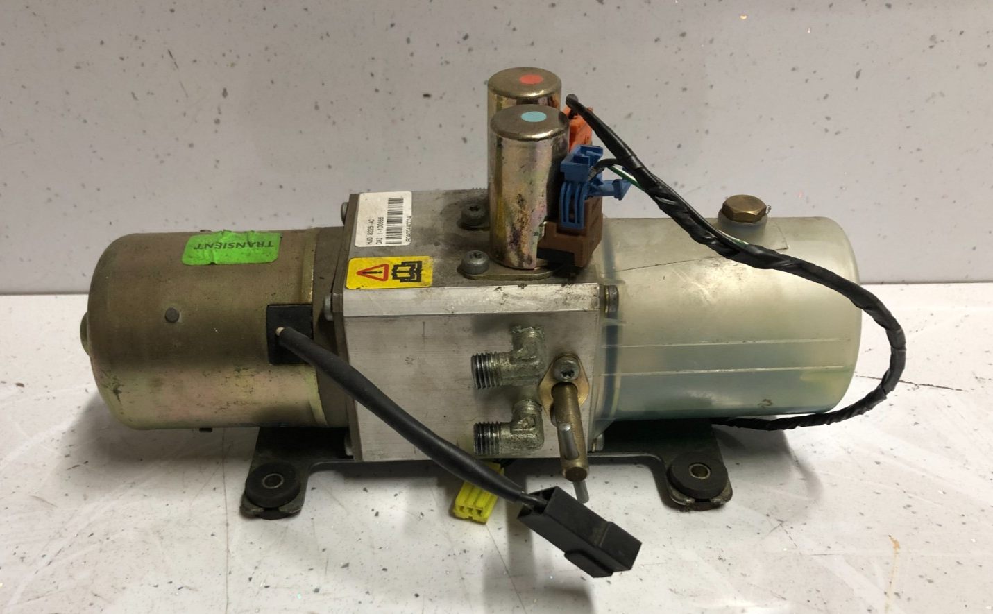 JAGUAR XK8 XKR 1996-2006 CONVERTIBLE ROOF LIFT PUMP