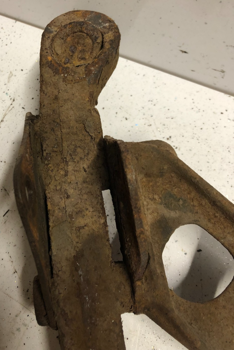 Jaguar XK8 XKR 1996-2006 FRONT LEFT LOWER LATERAL WISHBONE ARM + BALL JOINT