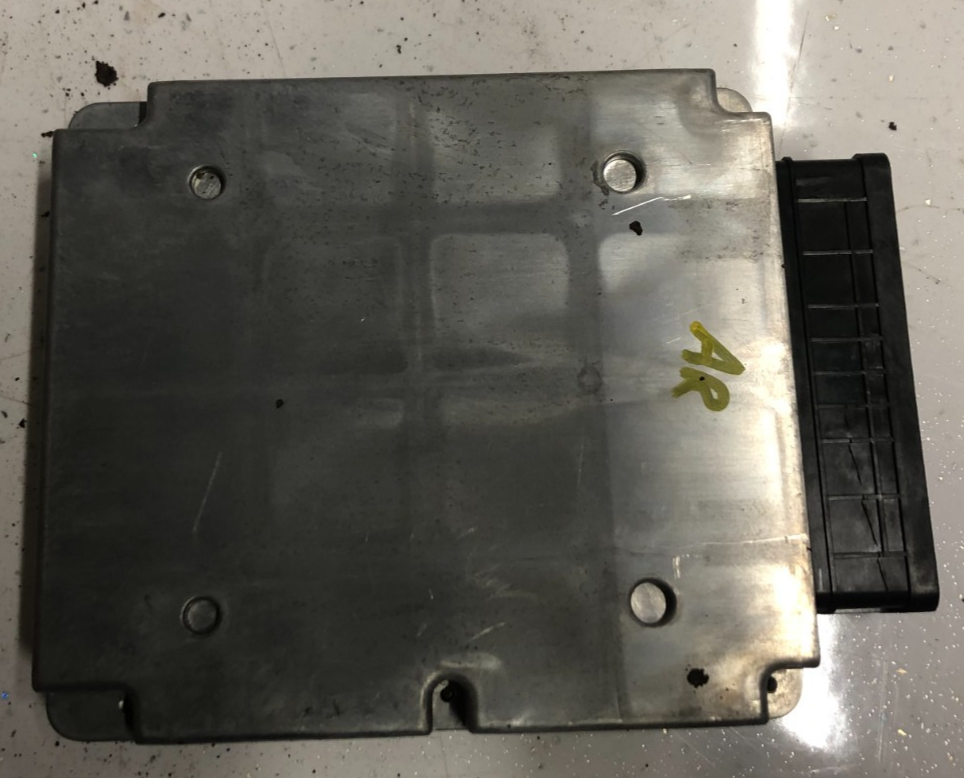 JAGUAR XJ6 X350 ENGINE CONTROL ECU UNIT 3.0L 2W93-10K975-CG