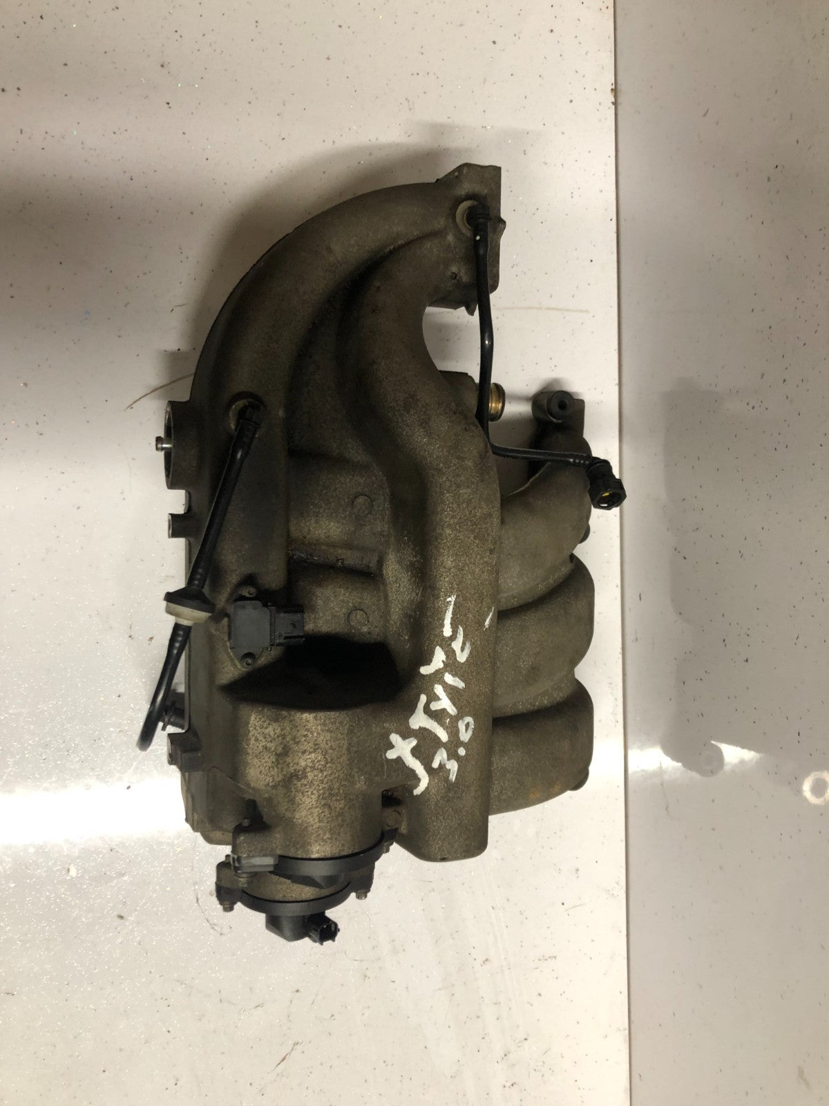 Jaguar X-Type 2.5/3.0 PETROL Intake manifold 1X4E9425CG