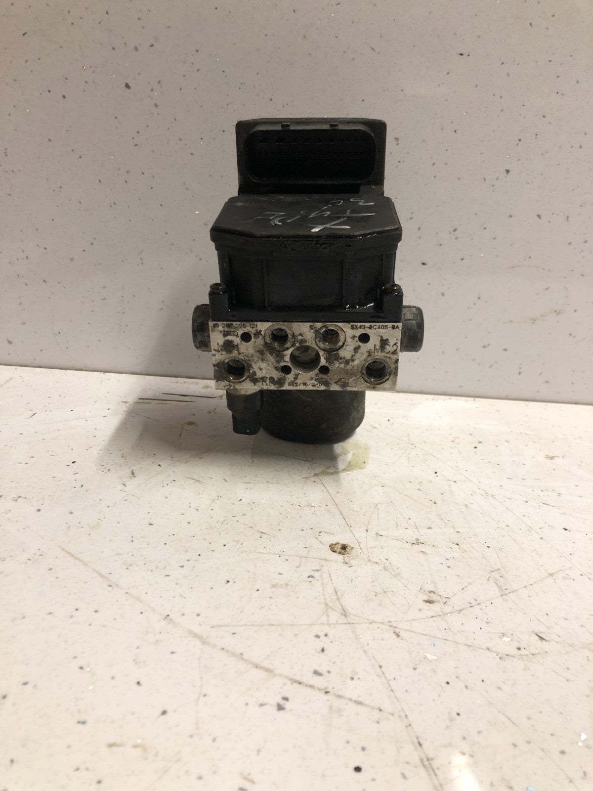 JAGUAR  X-TYPE 2005-2007 ABS PUMP + MODULE (5X43-2C405-BA)