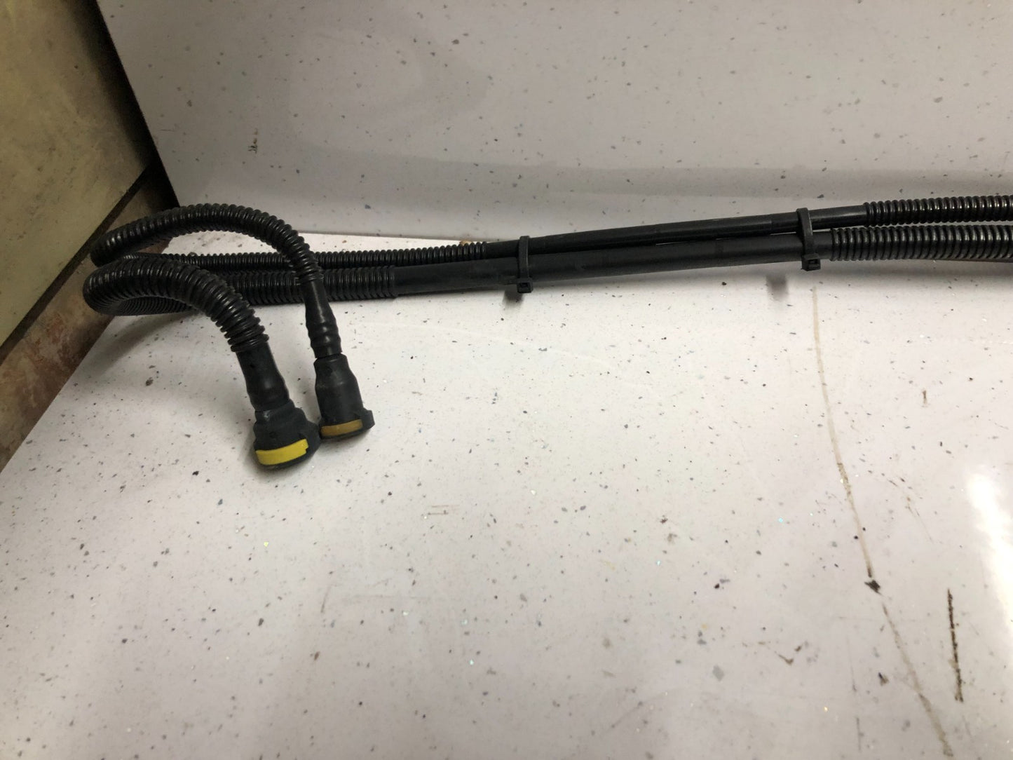 Jaguar X-TYPE 2.5 / 3.0 2001-2010 FUEL PUMP