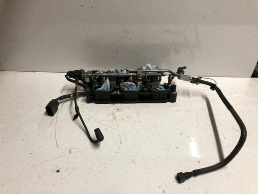 Jaguar X-TYPE 2.5/3.0 FUEL INJECTOR RAIL / LOWER INLET MANIFOLD MANUAL