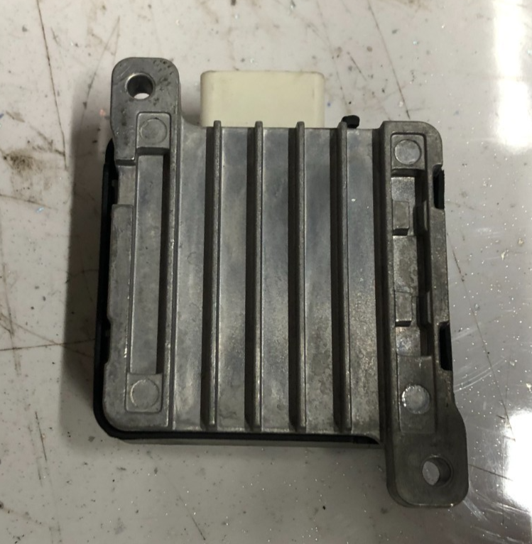 Jaguar X-TYPE S-TYPE 2001-2007 FUEL PUMP DRIVER MODULE 1X4F-9D372-AD