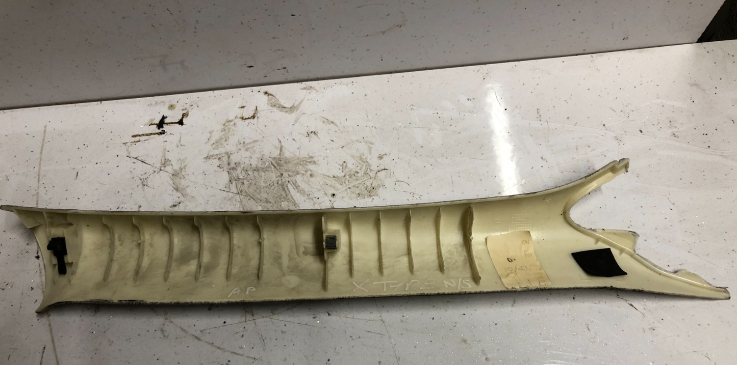 Jaguar X TYPE A PILLAR N/S