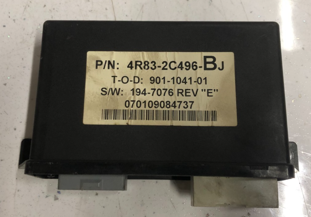 JAGUAR S-TYPE / XJ X350 2004-2009 PARKING BRAKE MODULE 4R83-2C496-BJ