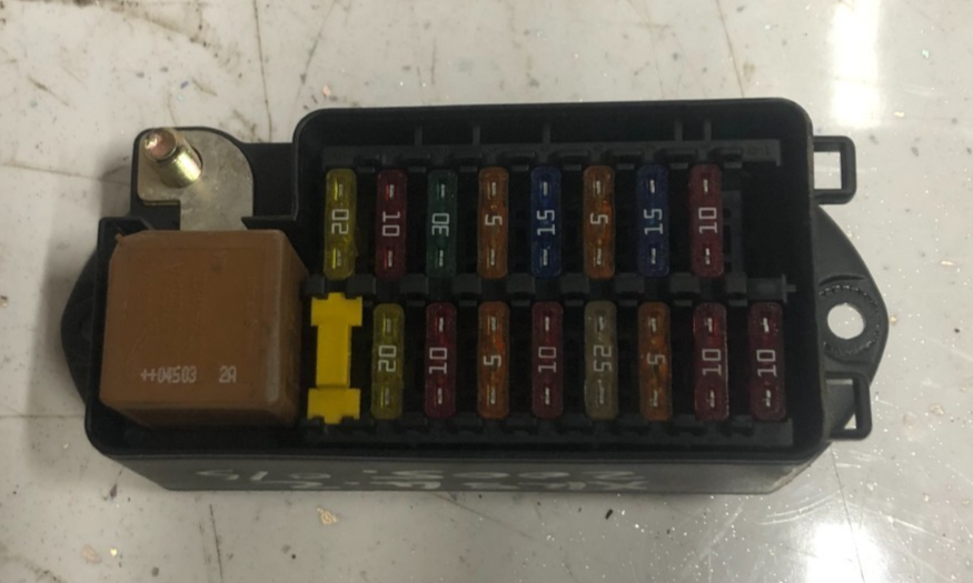 Jaguar XK8 XKR 2002-2006 DASHBOARD FACIA FUSEBOX (DRIVERS SIDE) LJG2800AA