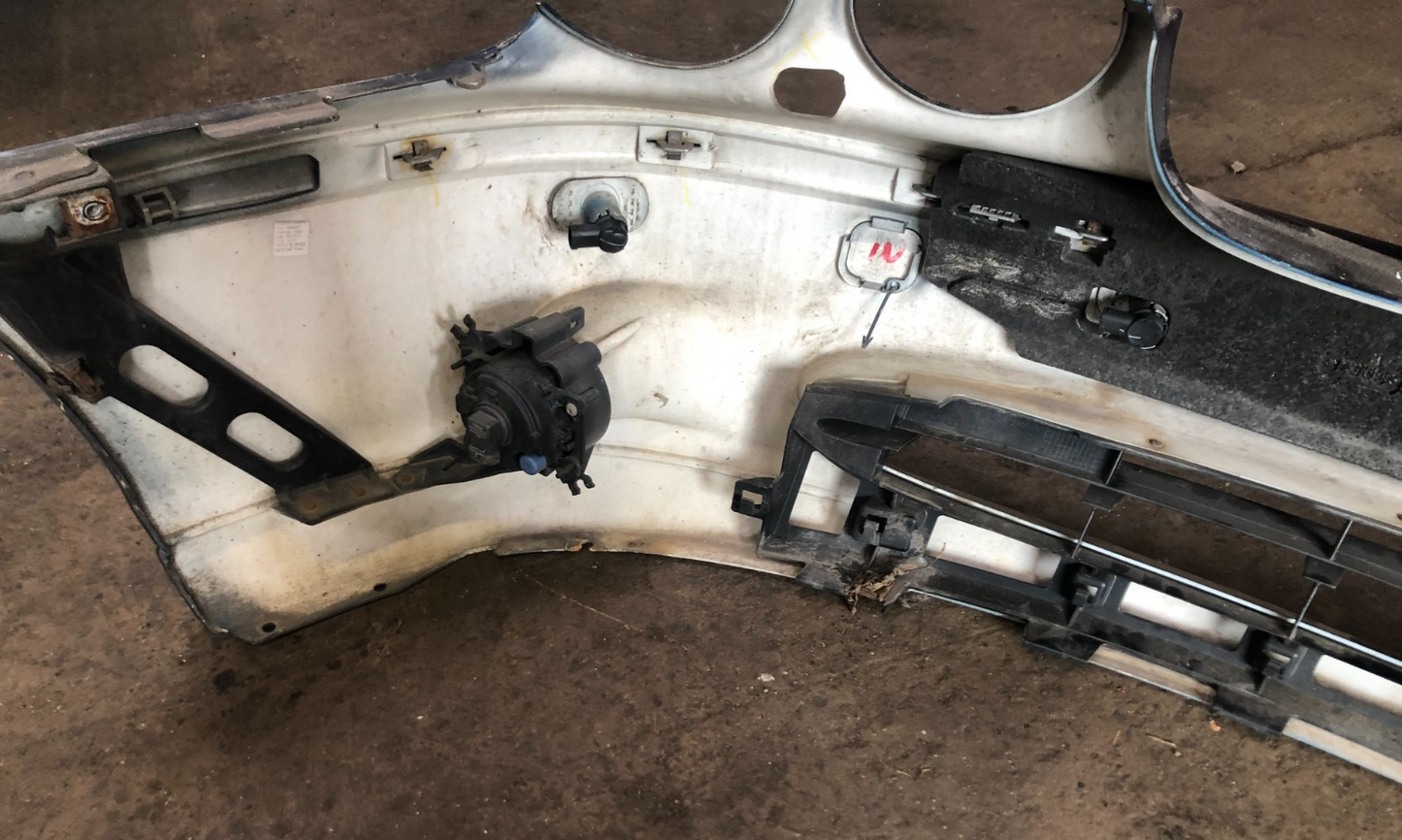 JAGUAR X-TYPE PRE-FACELIFT FRONT BUMPER JJX