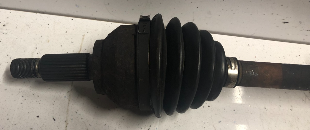 JAGUAR X-TYPE 2.1 V6 PETROL AUTO FRONT PASSENGER LEFT DRIVESHAFT