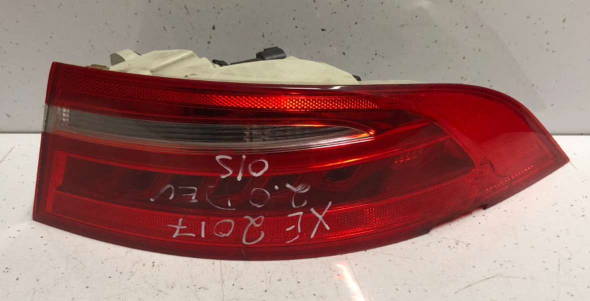 JAGUAR XE 2015-2020 REAR RIGHT TAIL LAMP