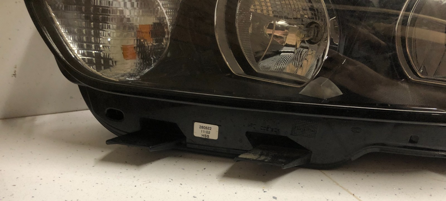 JAGUAR XE 2015-2021 LEFT HEADLIGHT / HEADLAMP HALOGEN GX7313W030