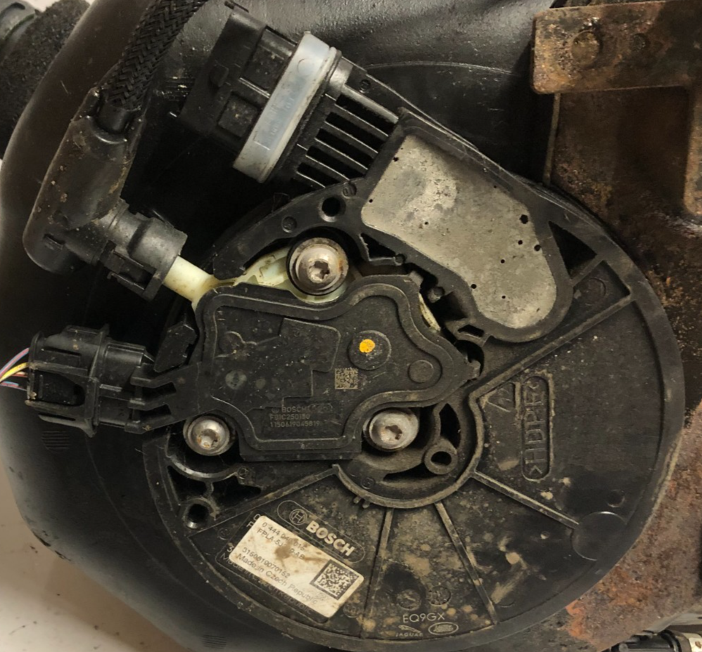 JAGUAR XE ADBLUE TANK  (GX73-5J228-A) Rear N/S MOUNTED
