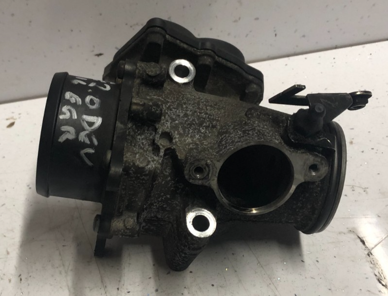JAGUAR XE XF F-PACE 2.0d 2015-2017 EGR VALVE AND THROTTLE ASSEMBLY G4D3-5H273-AB