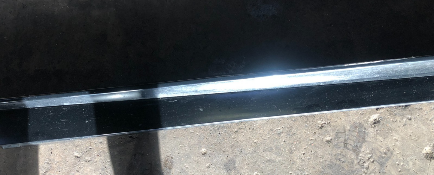 Jaguar XE R Sport O/S Skirt black