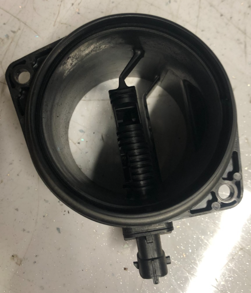 JAGUAR XE MASS AIR FLOW METER / MAF SENSOR (T2H7707 / G4D3-12B579-AA / LR071914)