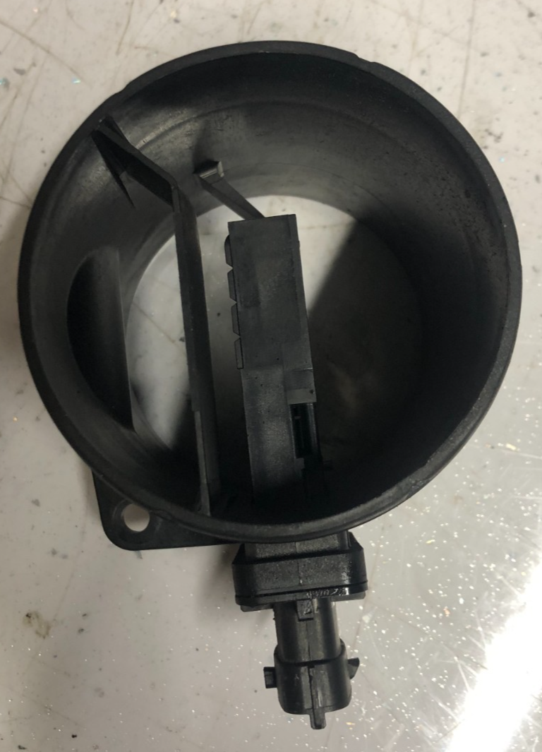 JAGUAR XE MASS AIR FLOW METER / MAF SENSOR (T2H7707 / G4D3-12B579-AA / LR071914)