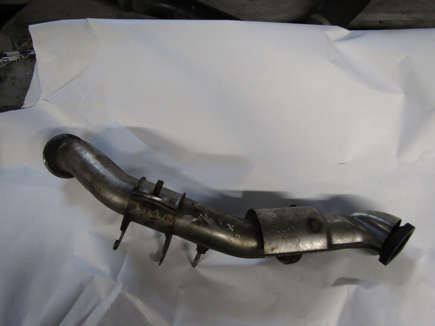 JAGUAR XF 3.0 TURBO EXHAUST PIPE 9X23-5E212-AB 2009-2013